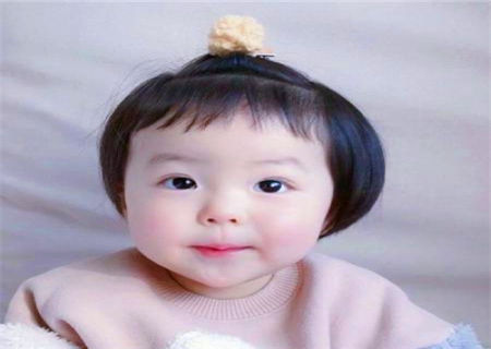 姓洪女孩名字好听时尚