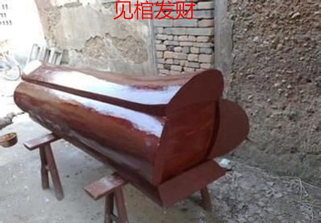 棺材进泥是什么风水导致的？