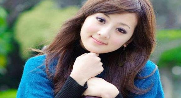 日坐正官的女命.jpg