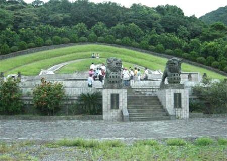 阴宅影响几代人