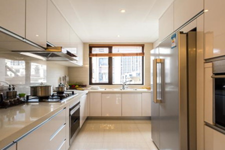 冰箱对着炉灶如何化解