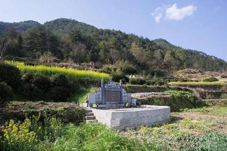 坟墓怎么区分左右青龙白虎